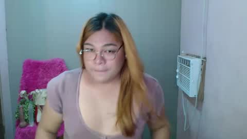 Snapshot of iana_whorexxx chatting on January 12, 4:40 pm iana online show from January 12, 4:40 pm