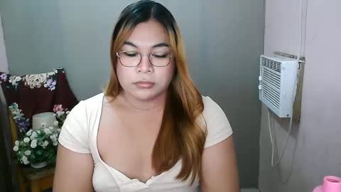 Snapshot of iana_whorexxx chatting on February 26, 9:32 am iana online show from February 26, 9:32 am