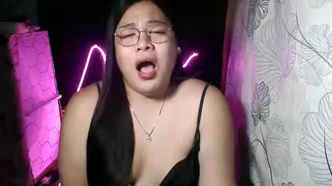 Snapshot of iana_whorexxx chatting on April 21, 9:39 pm iana online show from April 21, 9:39 pm