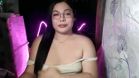 Snapshot of iana_whorexxx chatting on April 29, 7:56 am iana online show from April 29, 7:56 am