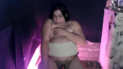 Snapshot of iana_whorexxx chatting on May 27, 2:25 pm iana online show from May 27, 2:25 pm