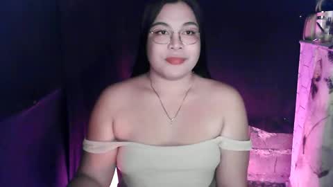 Snapshot of iana_whorexxx chatting on May 28, 8:55 am iana online show from May 28, 8:55 am