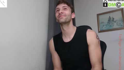 Snapshot of ianandersson27 chatting on November 25, 10:43 pm Ian Andersson online show from November 25, 10:43 pm