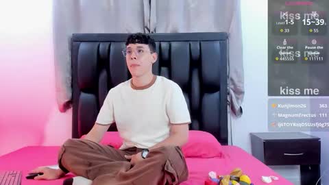 Ian  online show from March 13, 8:59 pm