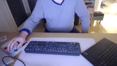 iandy12 online show from April 23, 10:12 pm