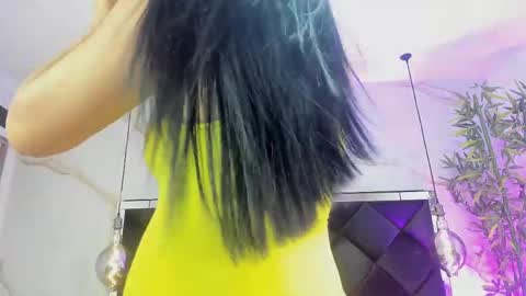 Snapshot of ibbie_ chatting on April 29, 12:09 pm ibbie_ online show from April 29, 12:09 pm