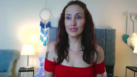 Iberian Moon online show from January 6, 5:49 pm