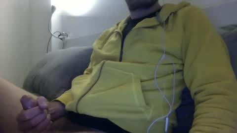 Snapshot of ibibibib5 chatting on February 6, 3:41 pm Ibibibib5 online show from February 6, 3:41 pm