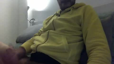 Snapshot of ibibibib5 chatting on February 8, 8:53 pm Ibibibib5 online show from February 8, 8:53 pm