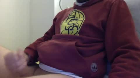 Snapshot of ibibibib5 chatting on February 26, 9:42 am Ibibibib5 online show from February 26, 9:42 am