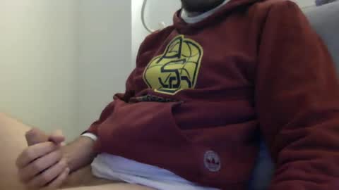 Snapshot of ibibibib5 chatting on February 27, 10:15 am Ibibibib5 online show from February 27, 10:15 am