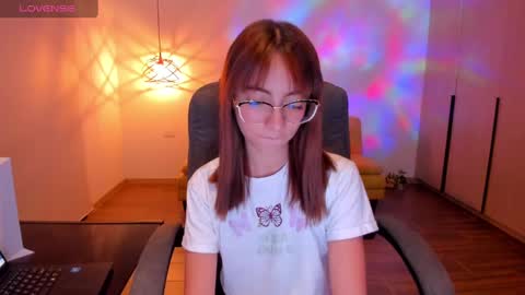 Snapshot of ibizahills chatting on February 19, 2:12 am Ibiza online show from February 19, 2:12 am