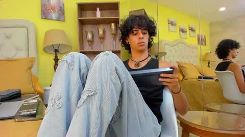 Snapshot of ibratxandy chatting on October 20, 9:15 pm ibratxandy online show from October 20, 9:15 pm