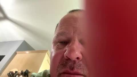 icanmakeyousquirt69 online show from April 11, 9:19 pm