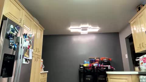 icanmakeyousquirt69 online show from May 28, 7:22 pm