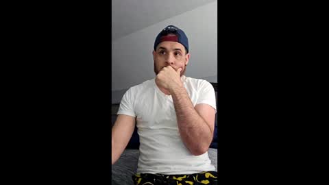 icarra413 online show from April 8, 2:50 pm