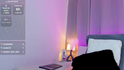 ice online show from January 20, 2:03 pm