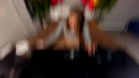 Danielle online show from February 17, 2:59 pm