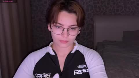 Ksenia online show from November 12, 3:23 pm