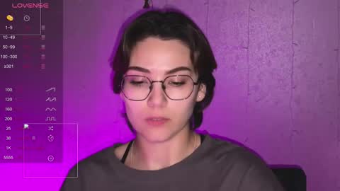 Snapshot of iceeheart chatting on June 8, 7:25 pm Ksenia online show from June 8, 7:25 pm