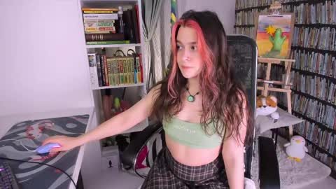 Julia online show from April 8, 8:31 pm