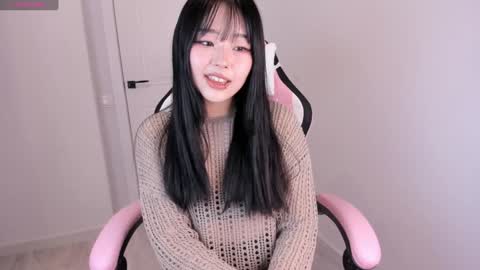 Snapshot of ichigo_o chatting on December 20, 6:29 am Hitomi online show from December 20, 6:29 am