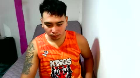 iconic_vince online show from September 15, 2:17 pm