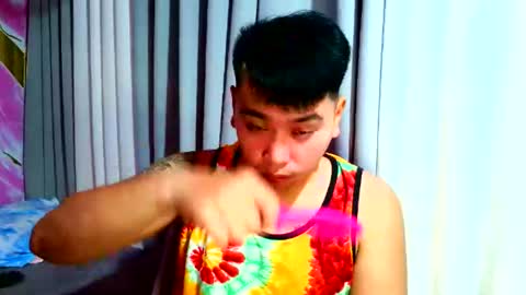 iconic_vince online show from October 13, 1:55 pm