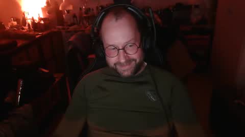 Snapshot of icum4ladies2021 chatting on February 2, 7:12 pm icum4ladies2021 online show from February 2, 7:12 pm