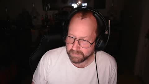 icum4ladies2021 online show from April 19, 1:27 am