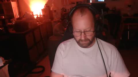 icum4ladies2021 online show from June 4, 12:38 am