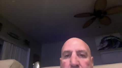 Snapshot of icumming chatting on June 3, 12:24 am icumming online show from June 3, 12:24 am