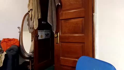 icyfucktoy online show from November 2, 3:42 am