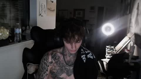IcyMikey online show from July 10, 4:50 am