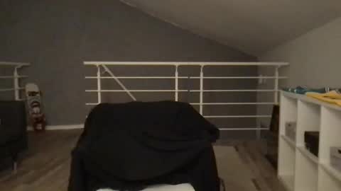 Snapshot of icyninesix chatting on January 2, 8:35 pm icyninesix online show from January 2, 8:35 pm