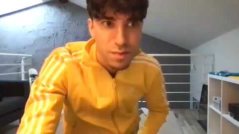 Snapshot of icyninesix chatting on February 5, 8:00 am icyninesix online show from February 5, 8:00 am