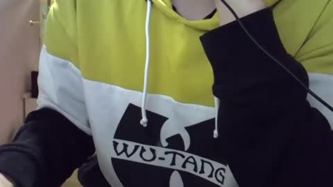 Snapshot of idkwhattowatch chatting on December 28, 9:51 pm idkwhattowatch online show from December 28, 9:51 pm