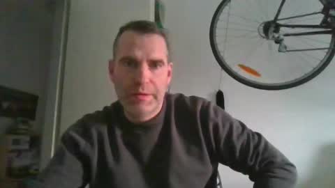 idontknowwhy1 online show from February 10, 7:04 am