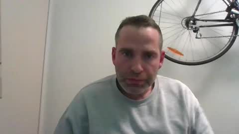 idontknowwhy1 online show from February 11, 11:44 pm