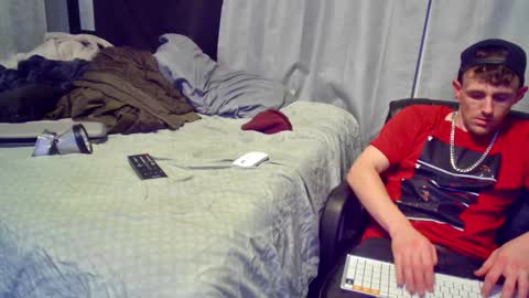 Snapshot of igetherwetter chatting on January 31, 3:41 am Amiri Roue online show from January 31, 3:41 am