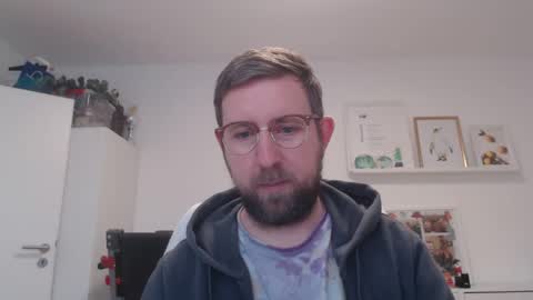 Snapshot of iggi2707 chatting on January 11, 8:11 am ner d online show from January 11, 8:11 am