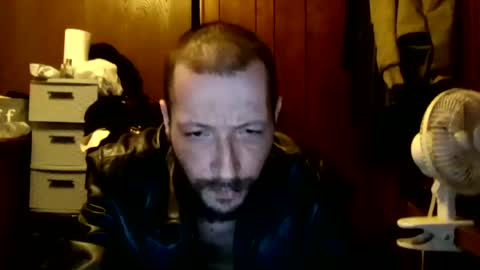 iggy617 online show from June 17, 11:45 am