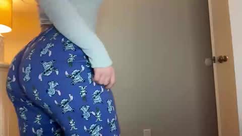 cassie online show from December 14, 9:52 pm