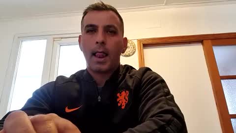 ihtiandar1008 online show from December 10, 11:43 am