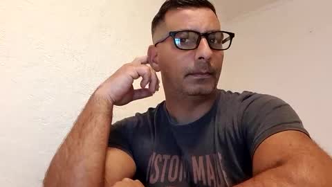 ihtiandar1008 online show from February 22, 11:24 pm