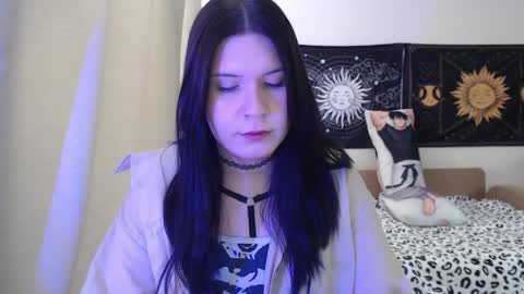 Vella online show from April 8, 1:11 pm