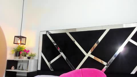 Isabella online show from January 14, 12:55 pm