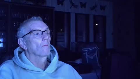 Snapshot of ikwiljeneuken123 chatting on March 3, 4:07 am ikwiljeneuken123 online show from March 3, 4:07 am