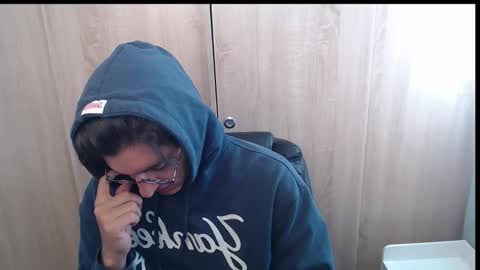 ikyan_nc online show from December 2, 3:40 pm