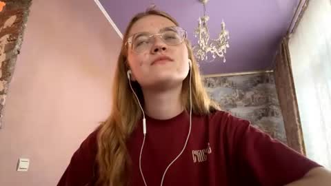 Alice online show from June 12, 9:52 am